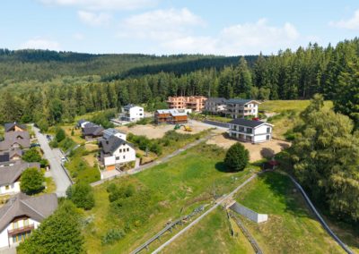 Letecký pohled na Lipno nad Vltavou a Lipenské jezero